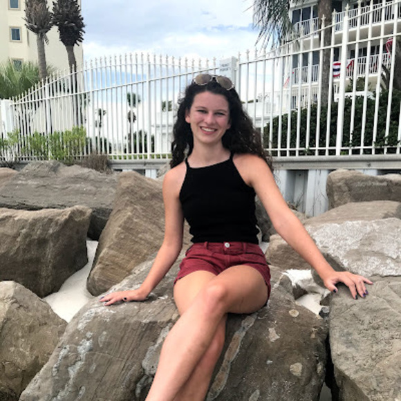 elliestevens810